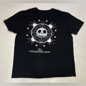 Disney Tim Burton's The Nightmare Before Christmas Graphic T-shirt Women XL